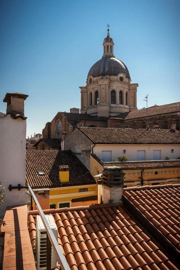 La Terrazza Apartment - Smart Holiday Mantova Exteriör bild